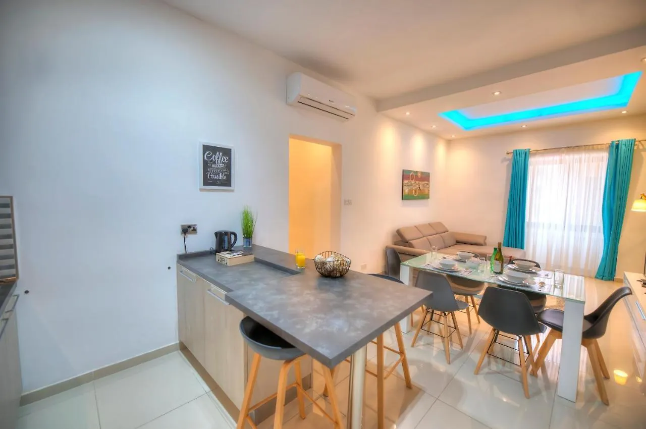 Spacious And Beautifully Furnished 3 Bedrooms/3Bathrooms Apartment With 2 Balconies Wvid1-1 Gzira
