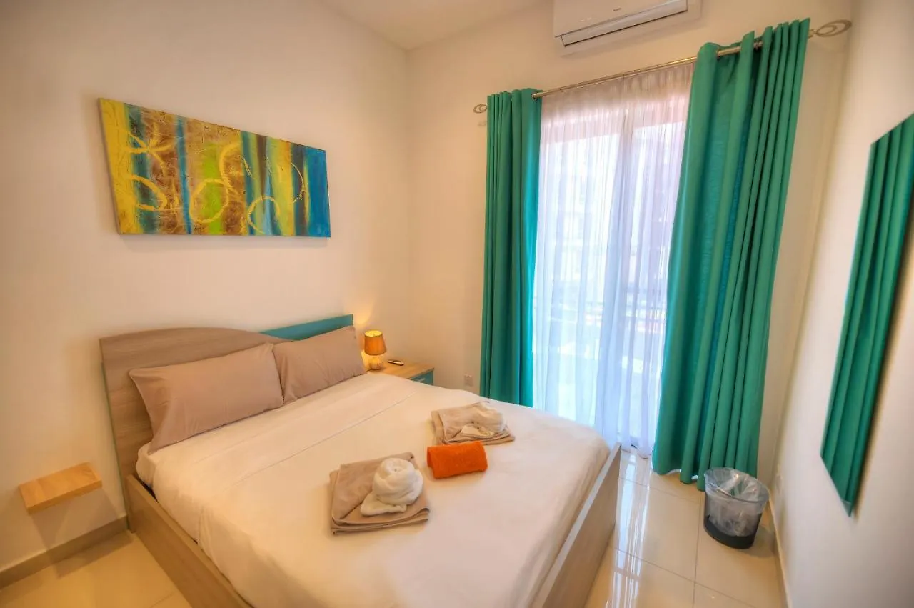 Spacious And Beautifully Furnished 3 Bedrooms/3Bathrooms Apartment With 2 Balconies Wvid1-1 Gzira