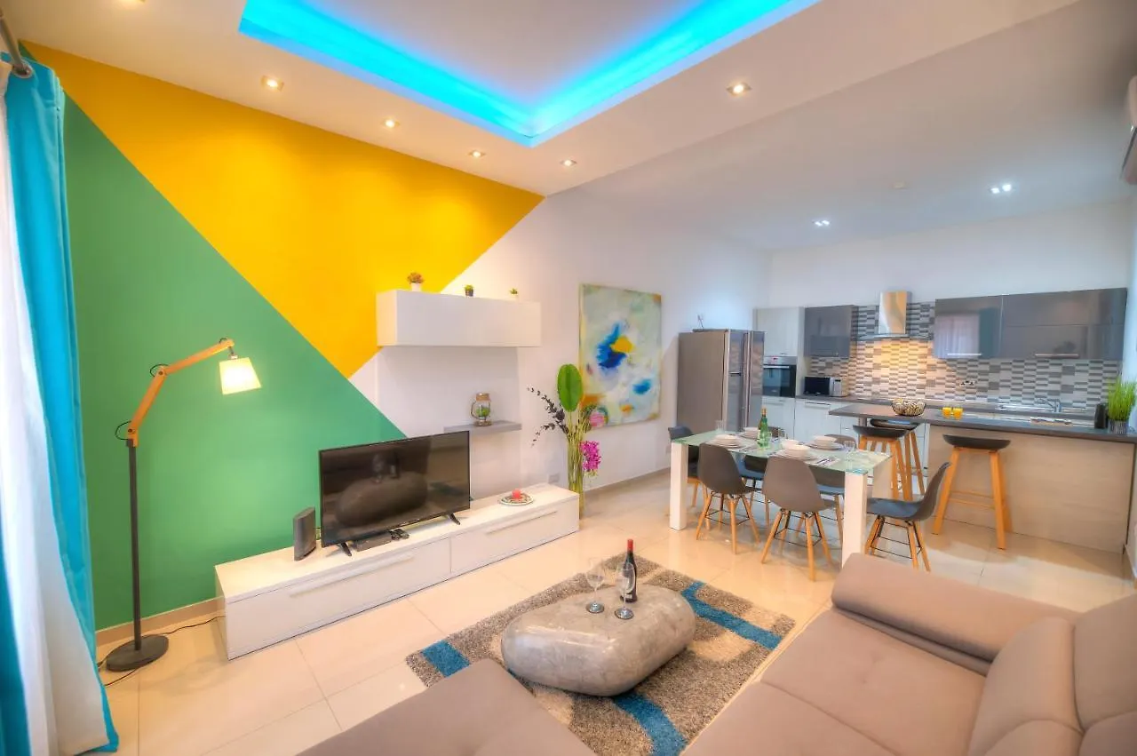 Spacious And Beautifully Furnished 3 Bedrooms/3Bathrooms Apartment With 2 Balconies Wvid1-1 Gzira