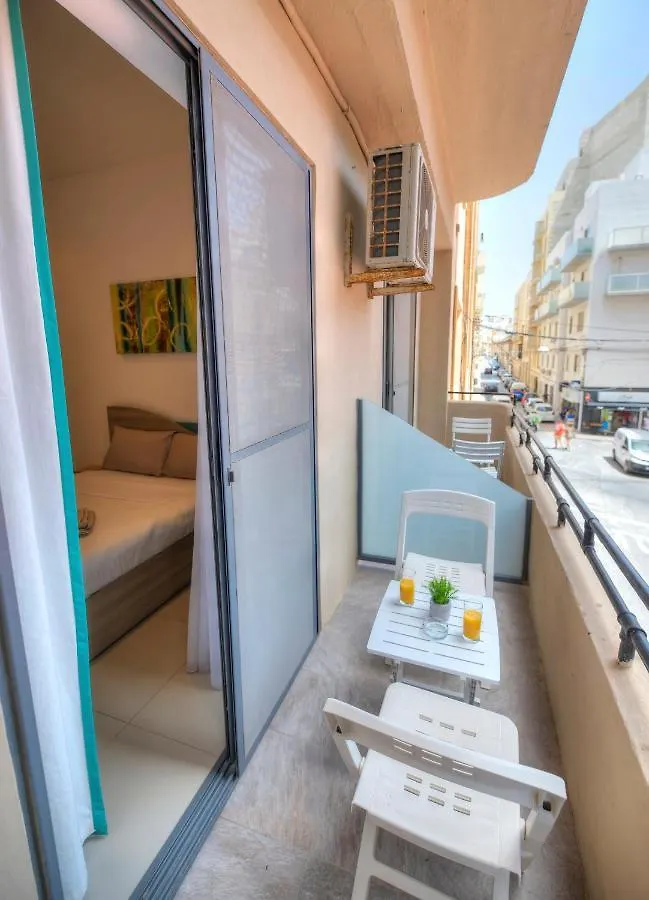 Spacious And Beautifully Furnished 3 Bedrooms/3Bathrooms Apartment With 2 Balconies Wvid1-1 Gzira